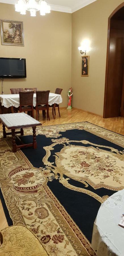 Gulluoglu Royal Suite Luxury Apartment バクー エクステリア 写真