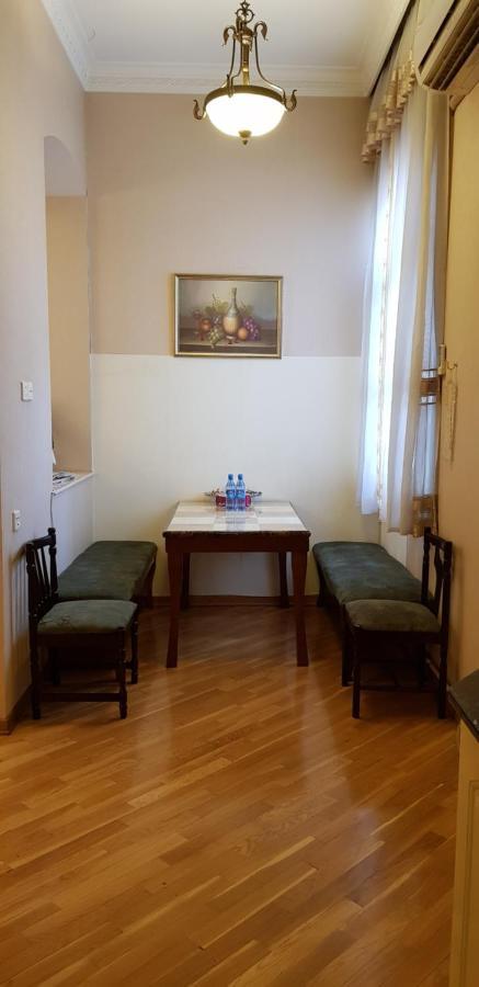 Gulluoglu Royal Suite Luxury Apartment バクー エクステリア 写真