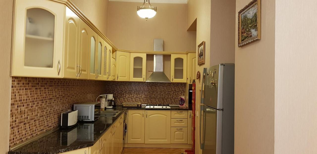 Gulluoglu Royal Suite Luxury Apartment バクー エクステリア 写真
