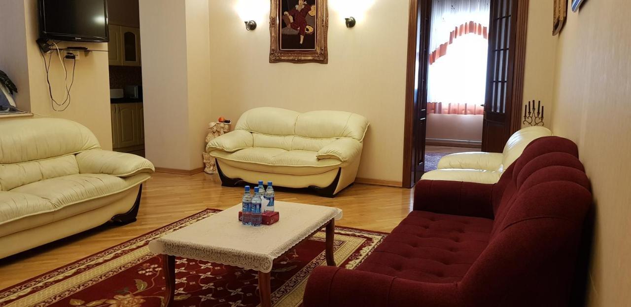 Gulluoglu Royal Suite Luxury Apartment バクー エクステリア 写真